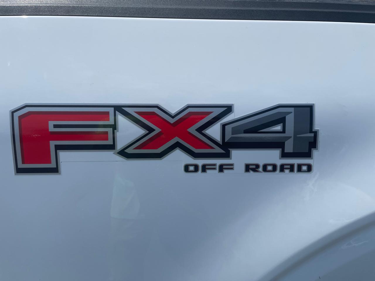 Ford F-150 Lariat 4WD SuperCrew 5.5' Box 2022
