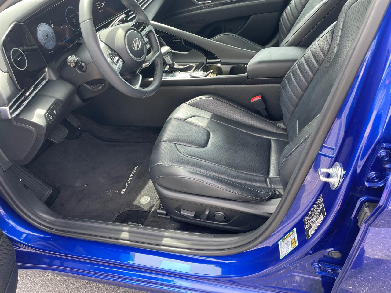Hyundai Elantra Limited IVT 2024