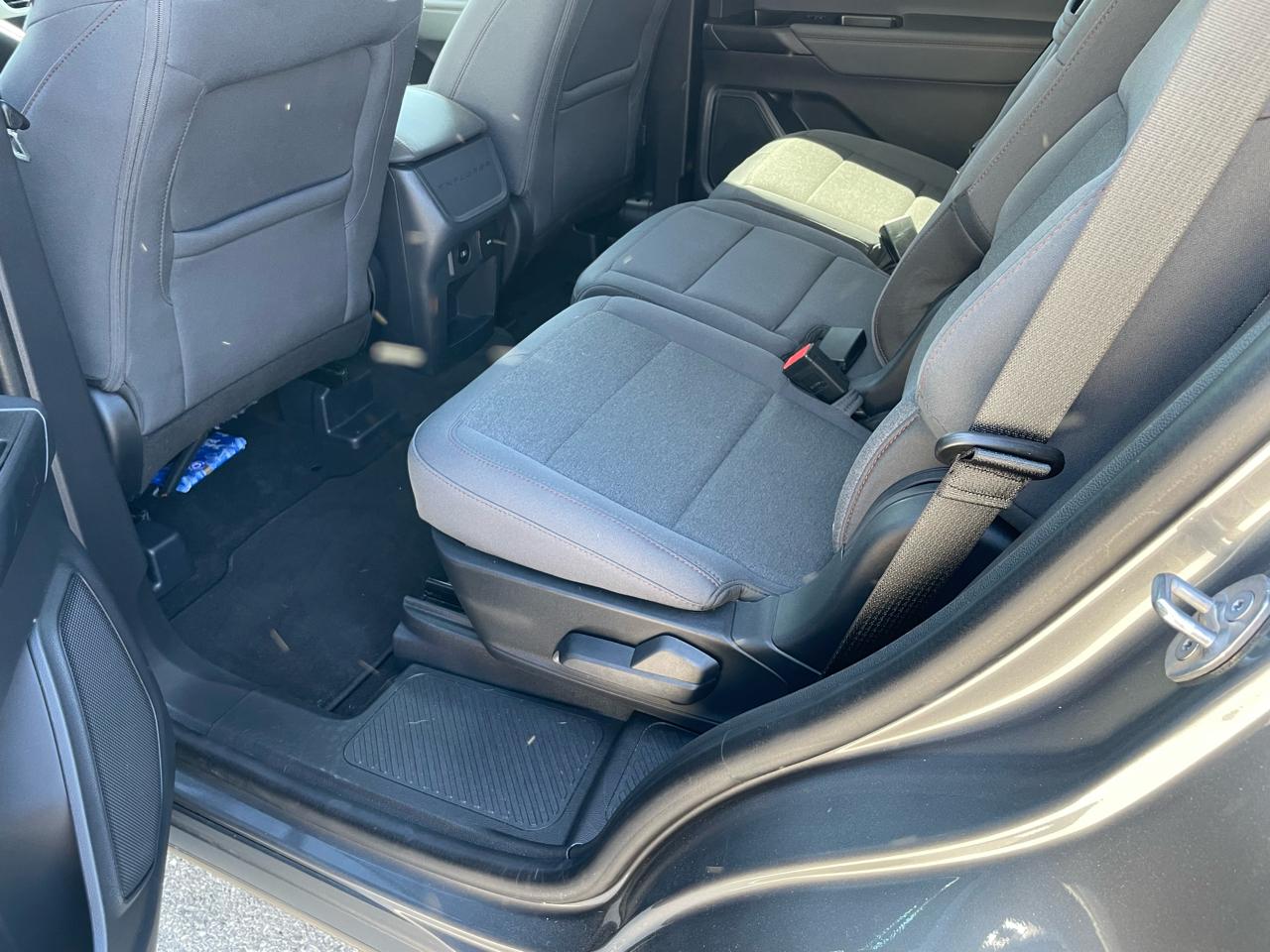 Ford Explorer Active 4WD 2025