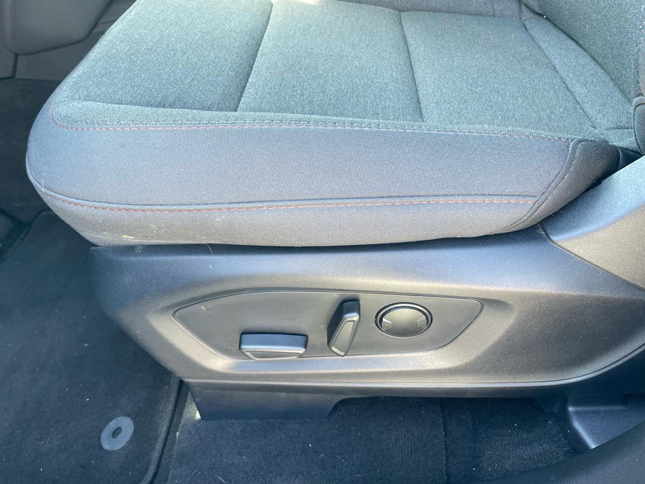 Ford Explorer Active 4WD 2025
