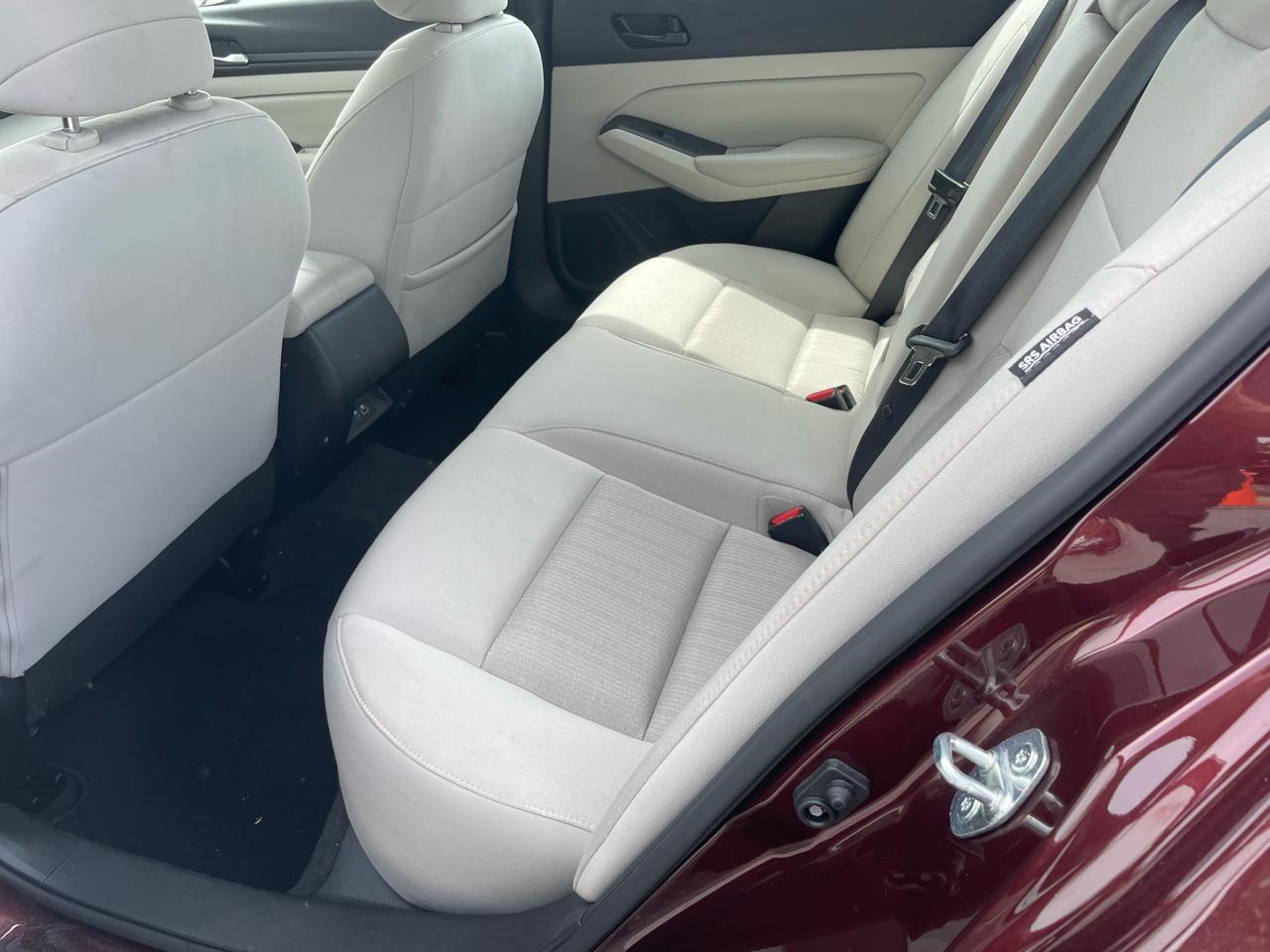 Nissan Altima 2.5 SV Sedan 2024