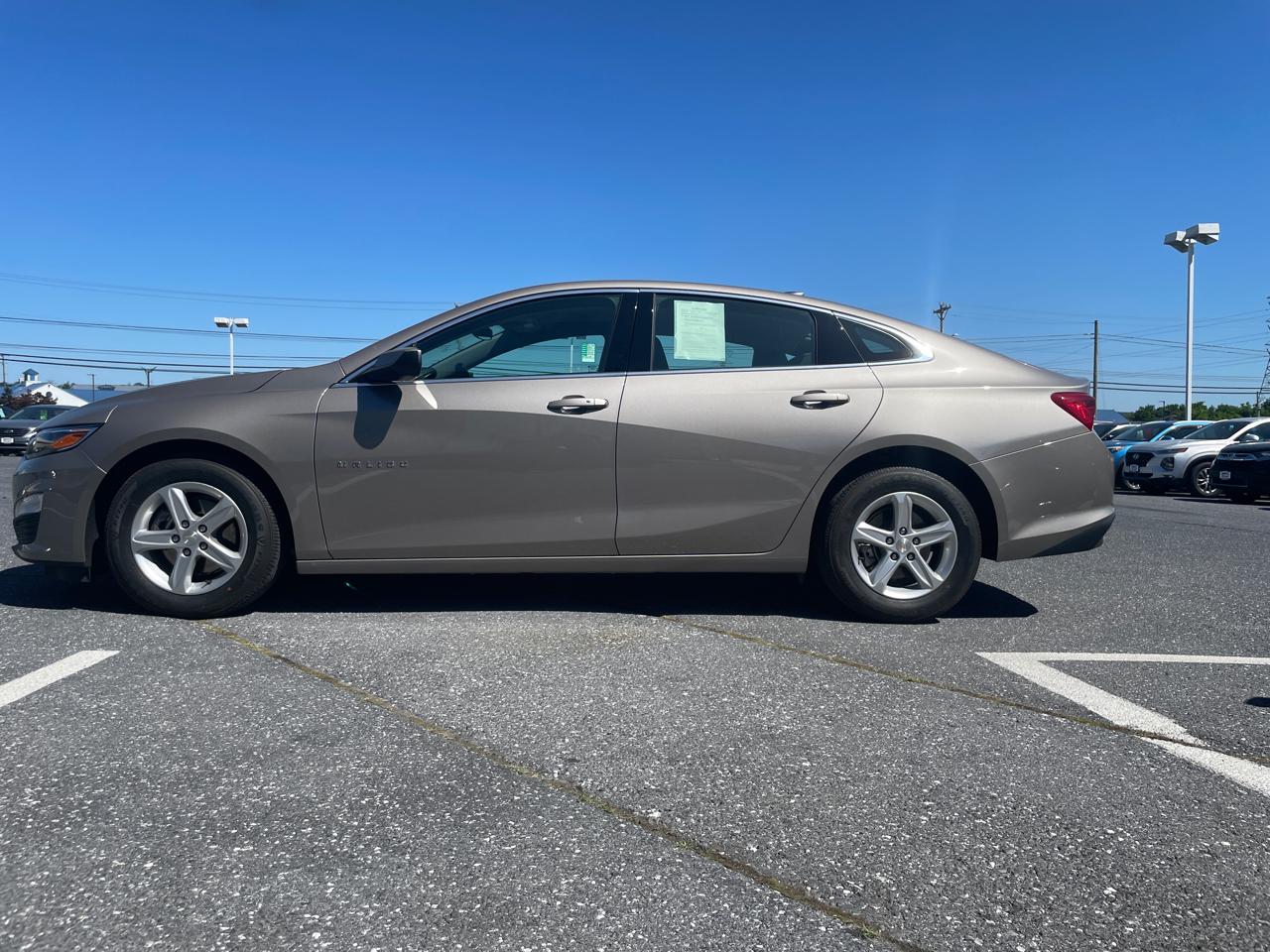 Chevrolet Malibu 4dr Sdn LS w/1LS 2025