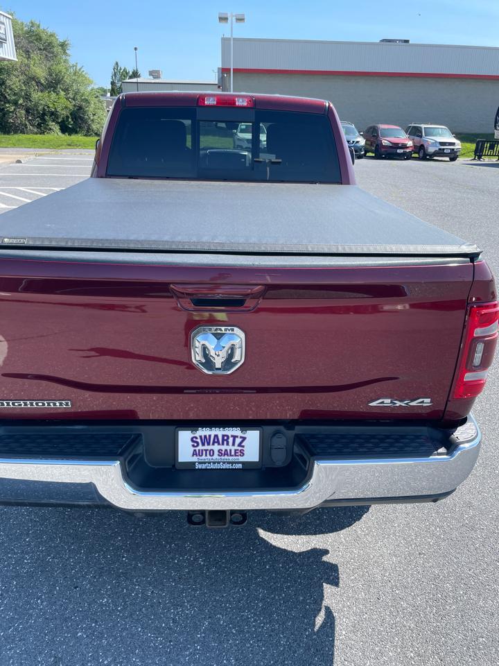 RAM 2500 Big Horn 4x4 Crew Cab 6'4" Box 2021