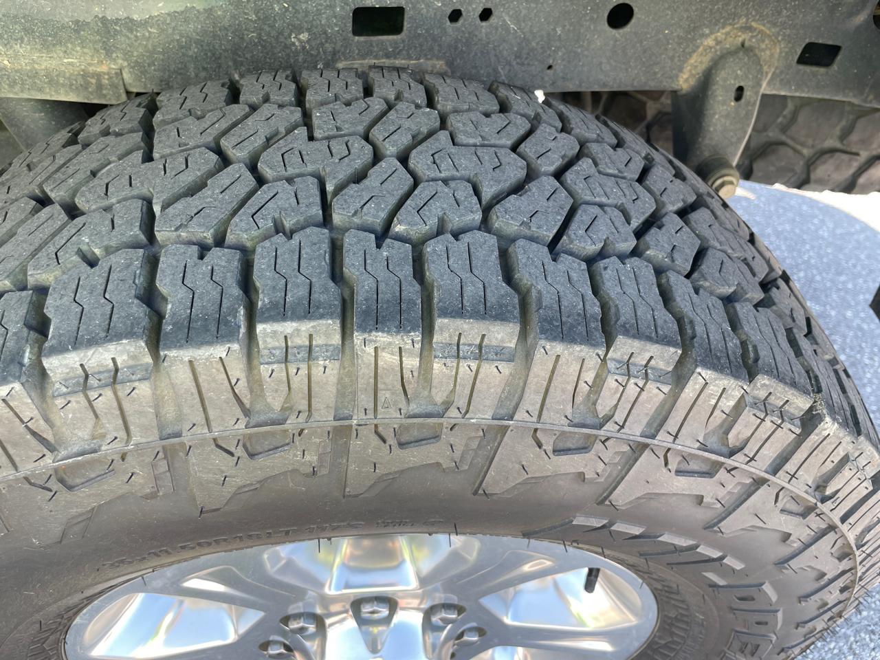 RAM 2500 Big Horn 4x4 Crew Cab 6'4" Box 2021