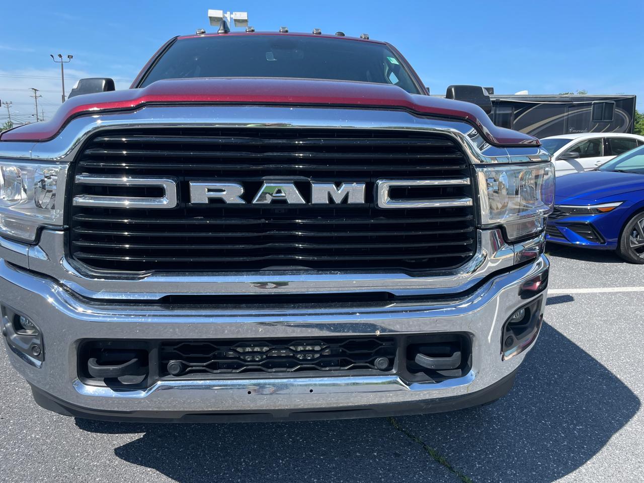 RAM 2500 Big Horn 4x4 Crew Cab 6'4" Box 2021