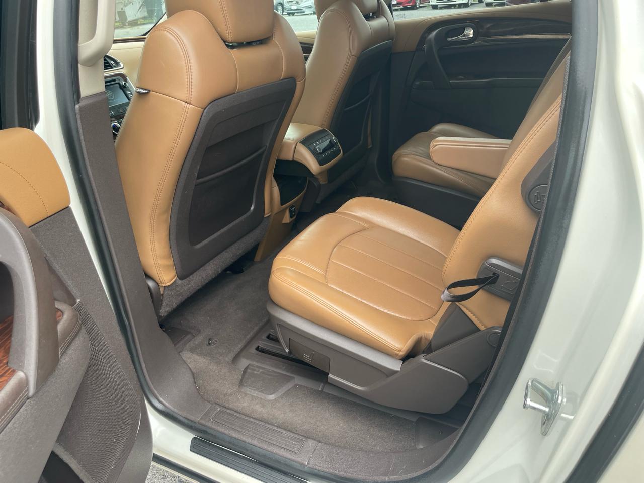 Buick Enclave AWD 4dr Leather 2015