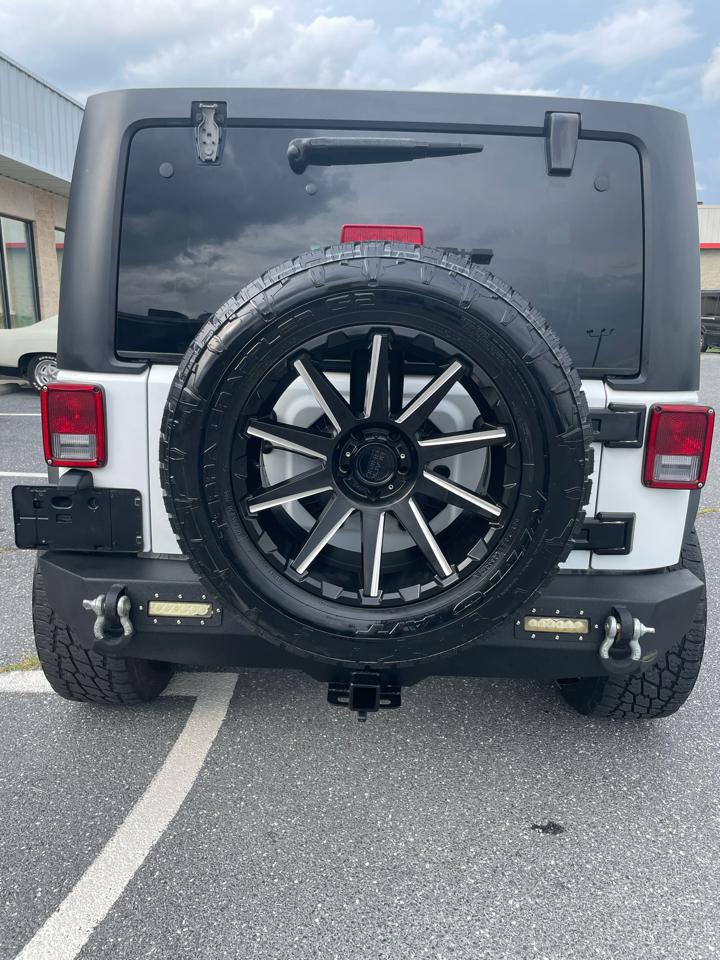 Jeep Wrangler Unlimited 4WD 4dr Sport 2016