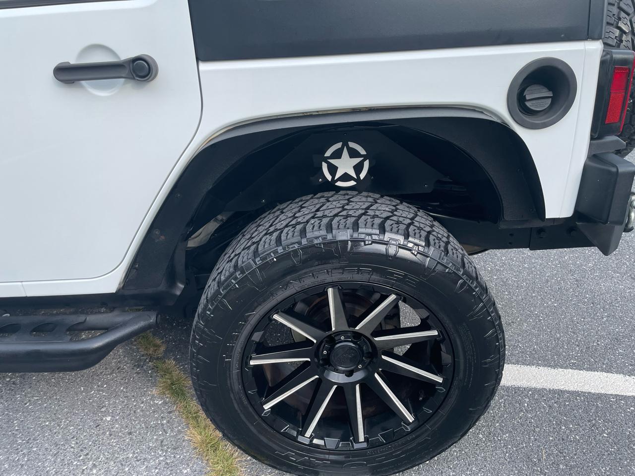 Jeep Wrangler Unlimited 4WD 4dr Sport 2016