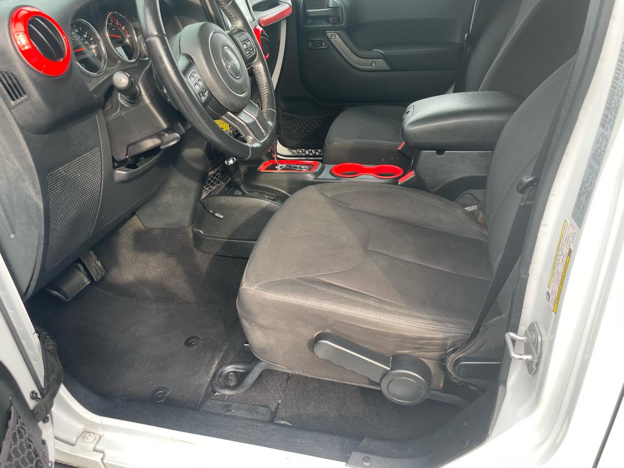 Jeep Wrangler Unlimited 4WD 4dr Sport 2016