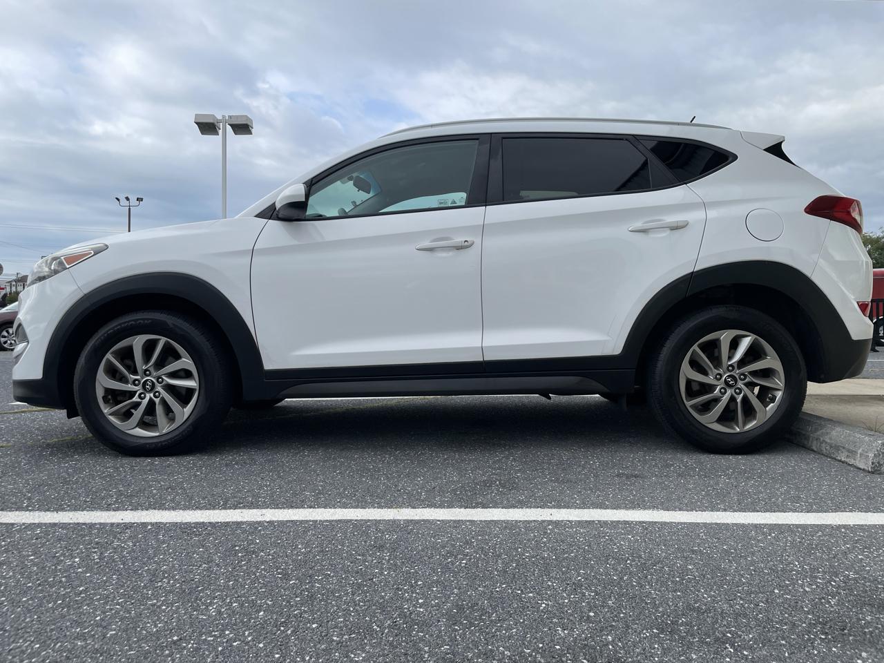 Hyundai Tucson AWD 4dr SE 2016