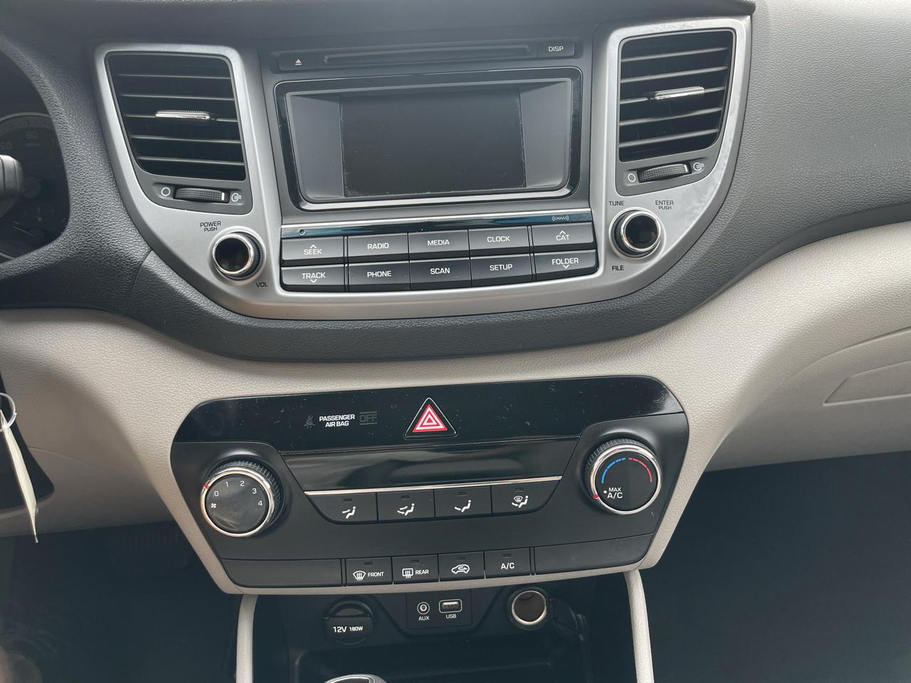 Hyundai Tucson AWD 4dr SE 2016