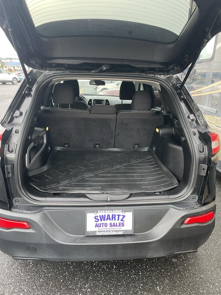 Jeep Cherokee 4WD 4dr Latitude 2016
