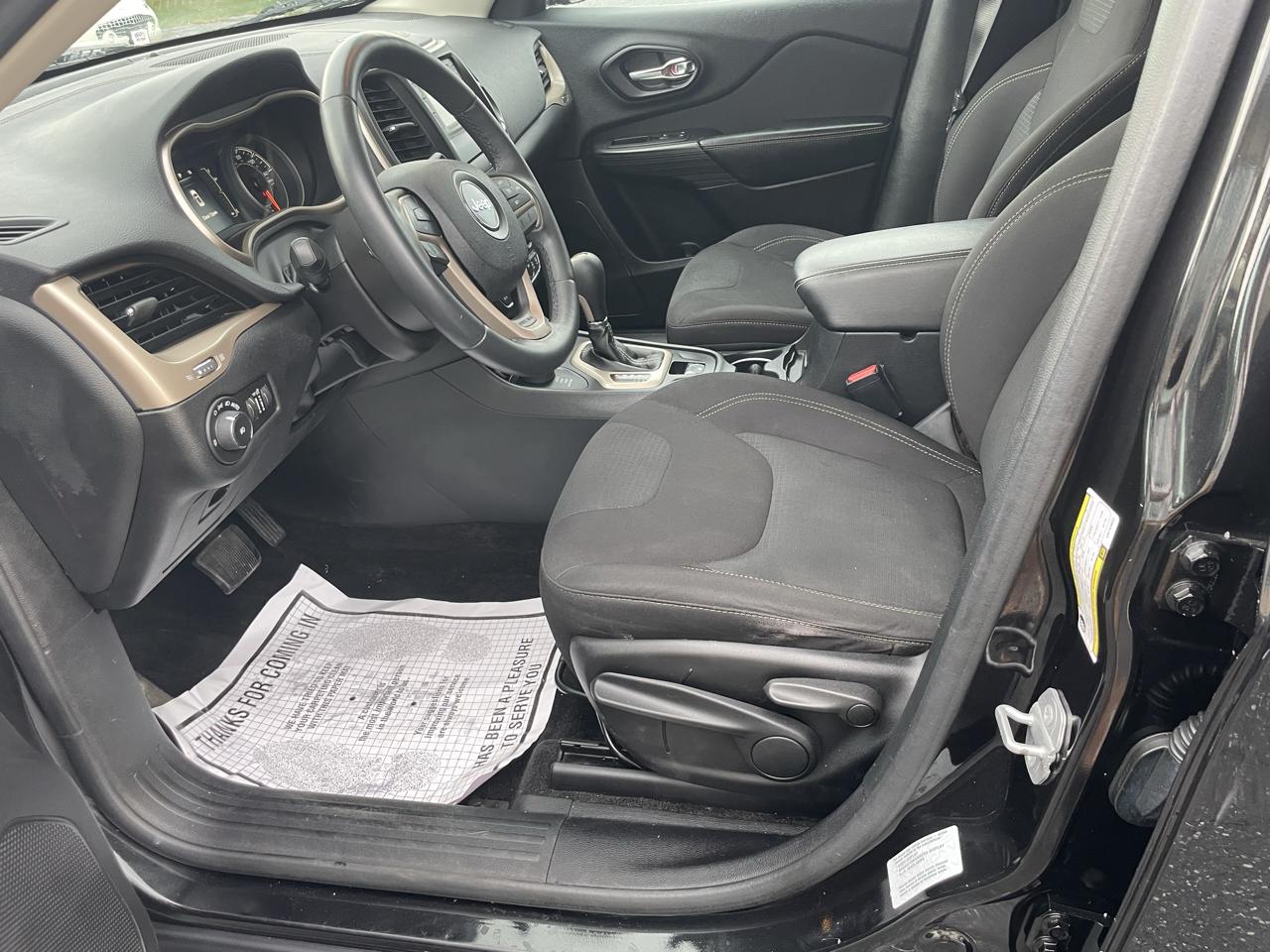 Jeep Cherokee 4WD 4dr Latitude 2016