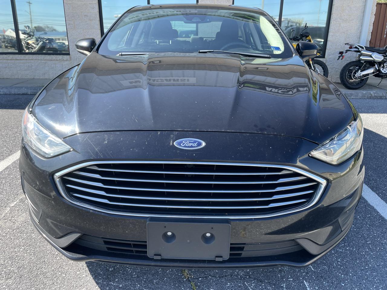 Ford Fusion SE FWD 2020