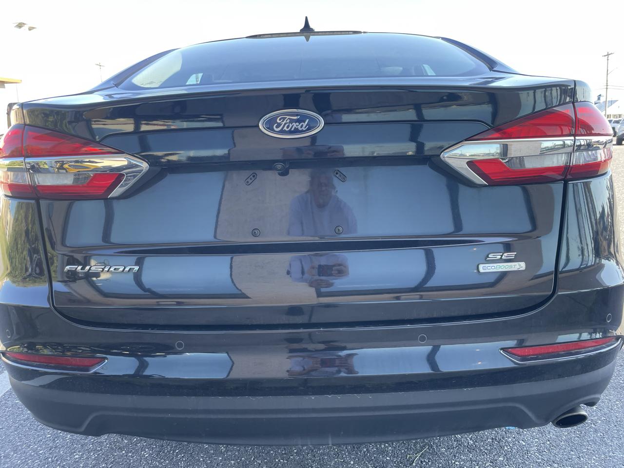 Ford Fusion SE FWD 2020