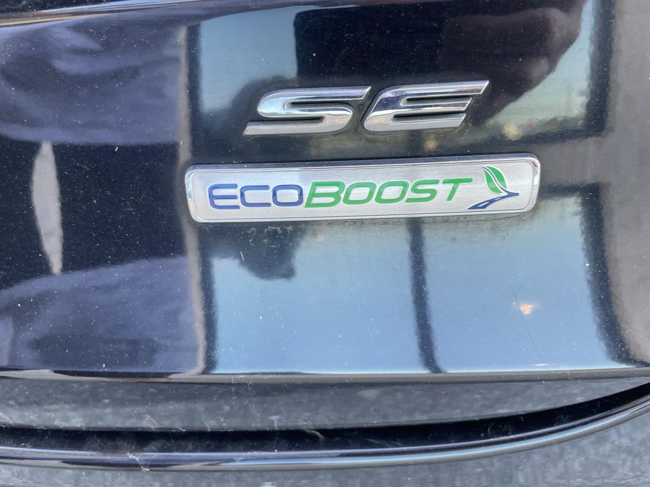 Ford Fusion SE FWD 2020