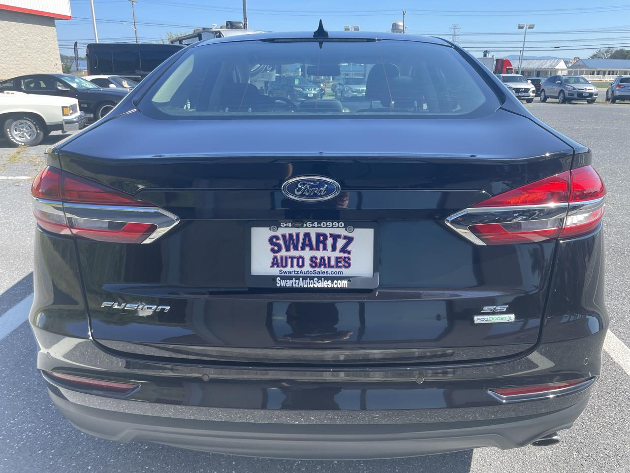 Ford Fusion SE FWD 2020