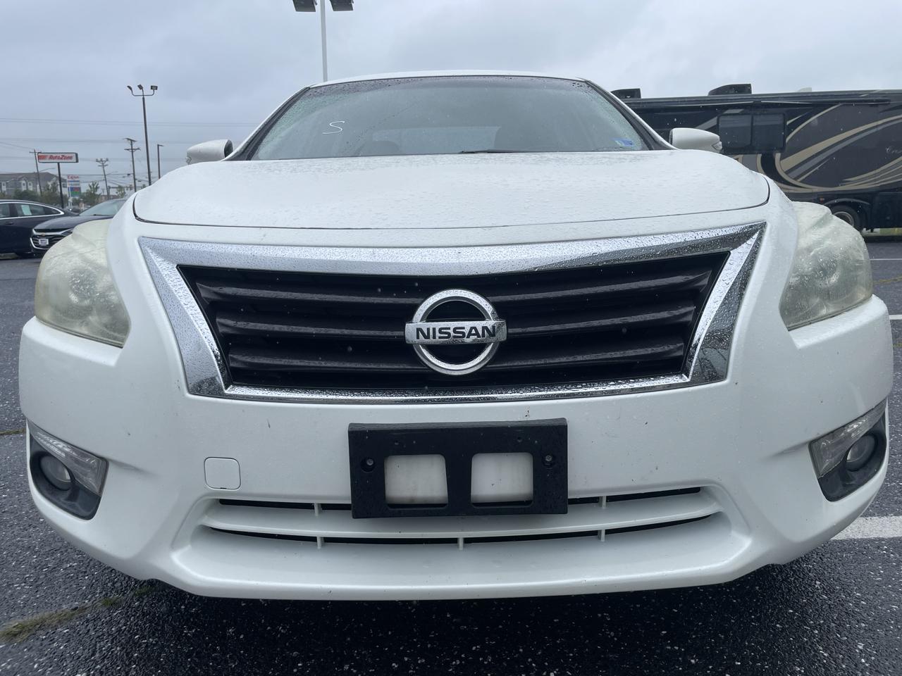 Nissan Altima 4dr Sdn I4 2.5 SL 2014