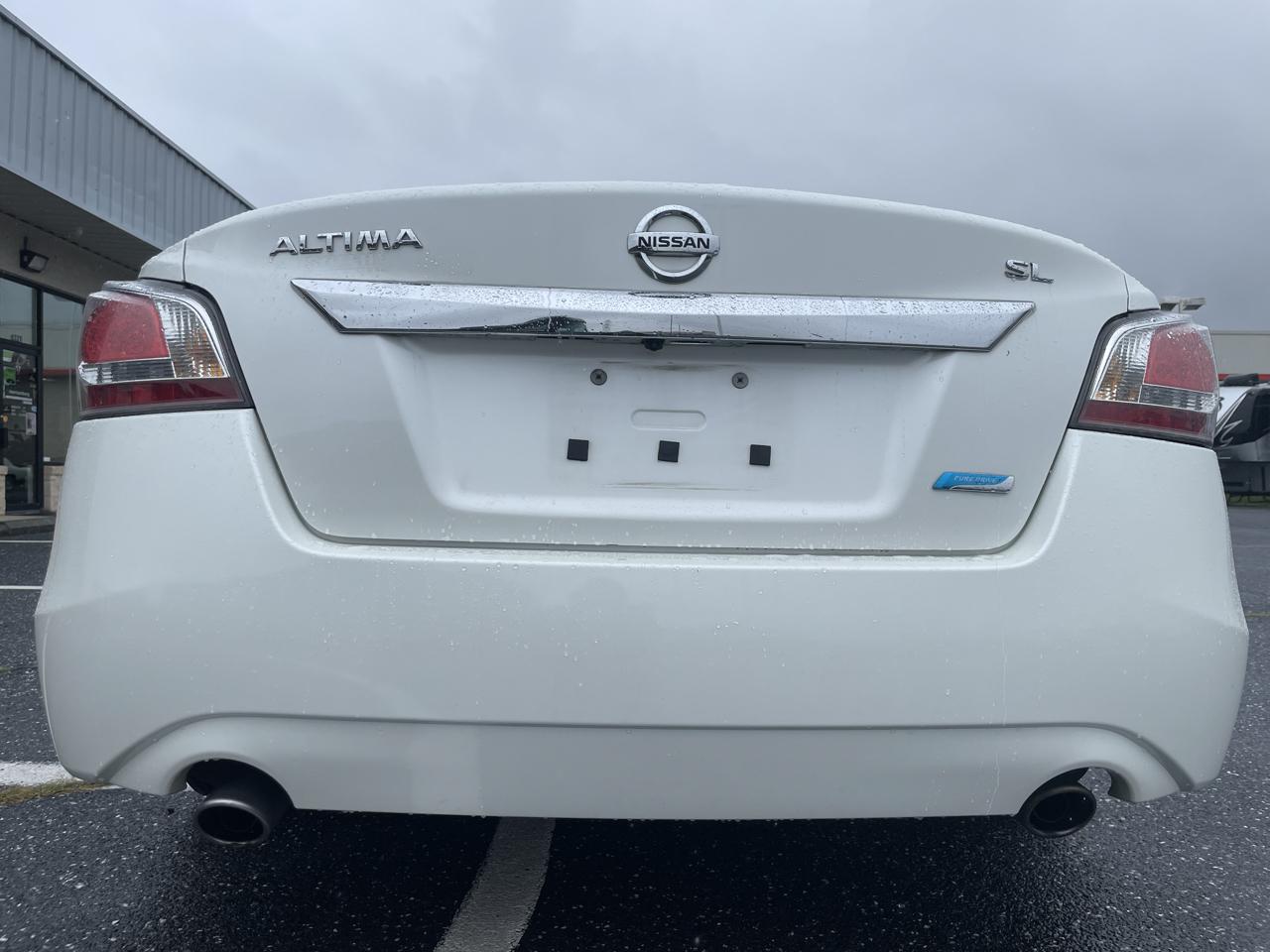 Nissan Altima 4dr Sdn I4 2.5 SL 2014