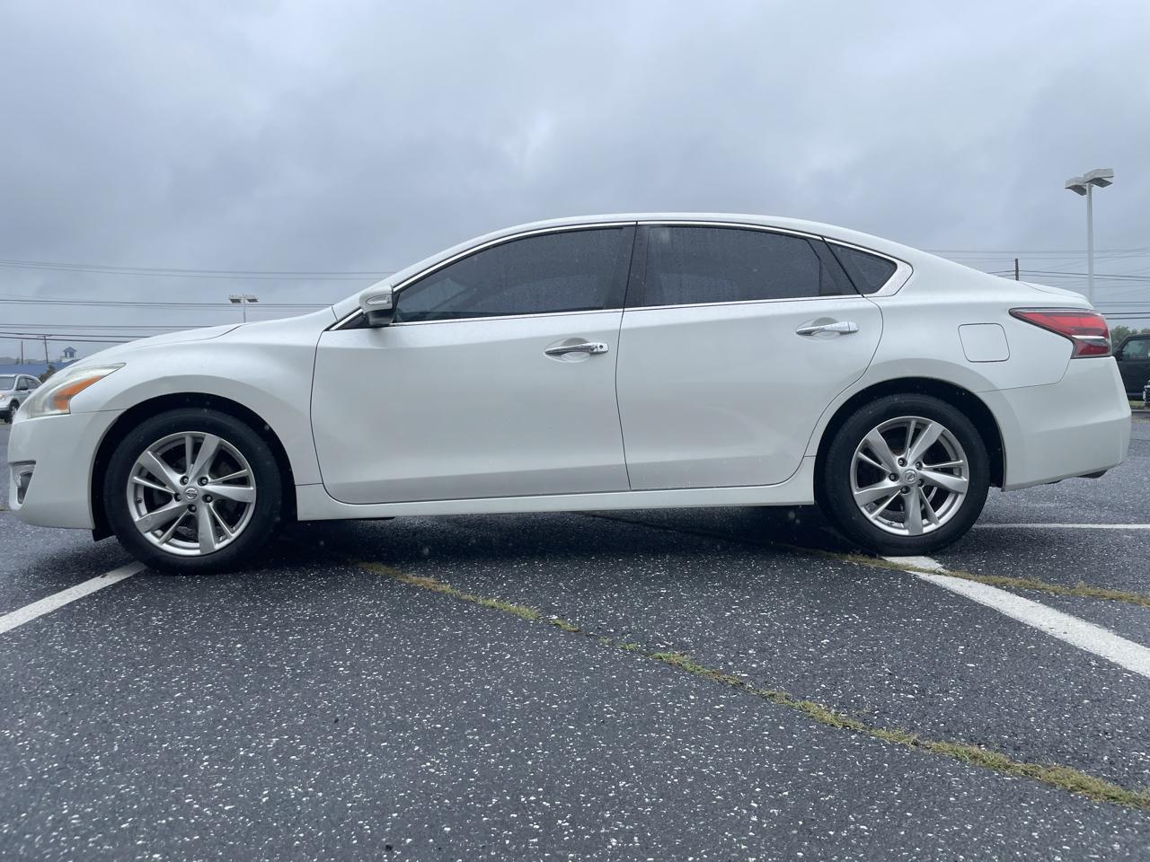 Nissan Altima 4dr Sdn I4 2.5 SL 2014