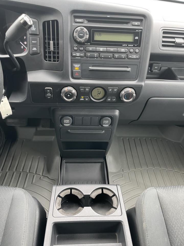 Honda Ridgeline 4WD Crew Cab Sport 2013
