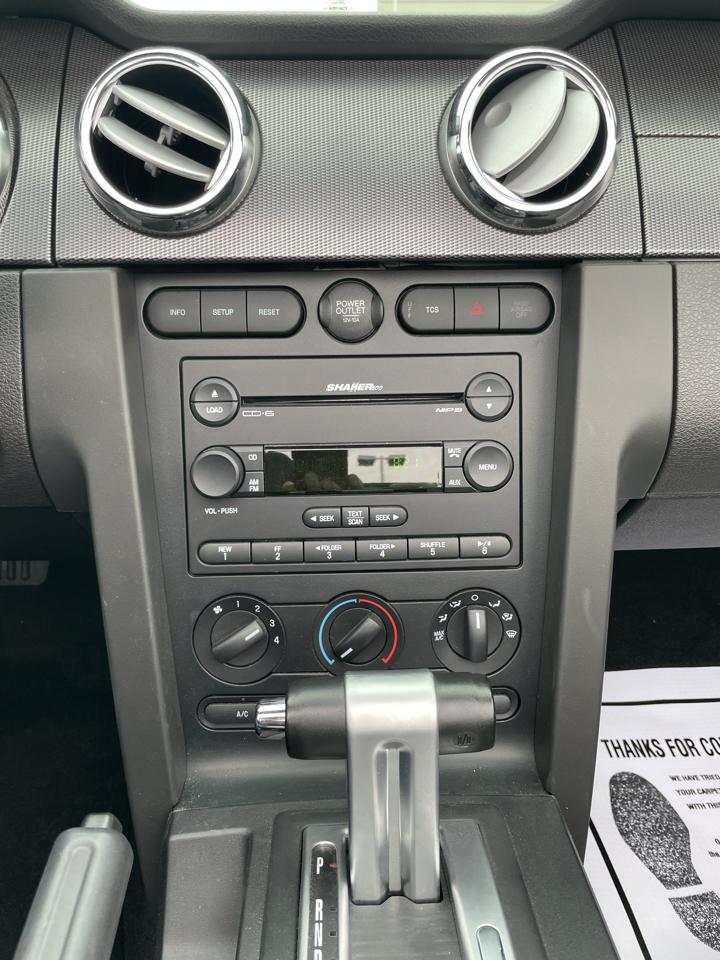 Ford Mustang 2dr Conv GT Deluxe 2007