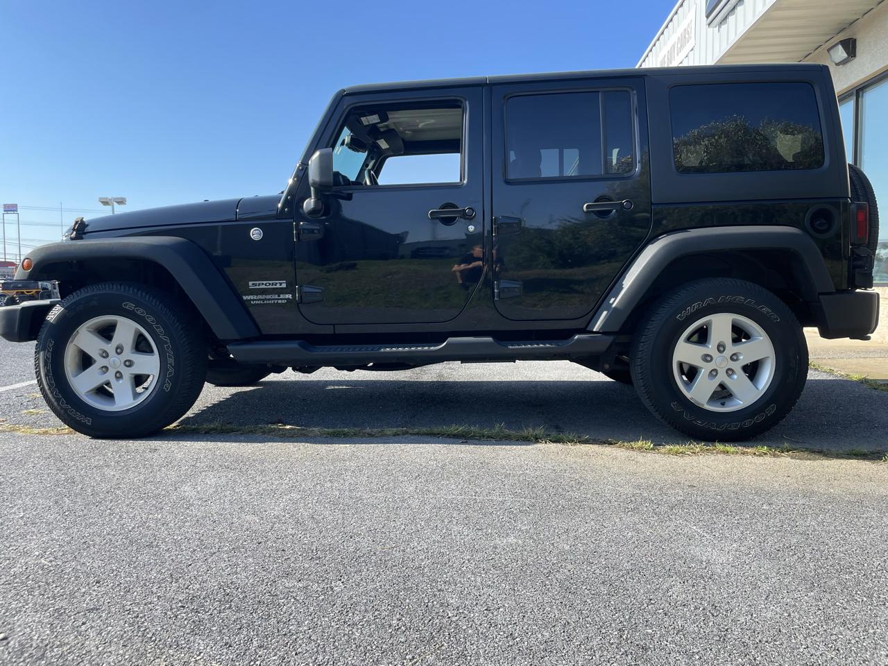 Jeep Wrangler Unlimited Sport 4x4 2017