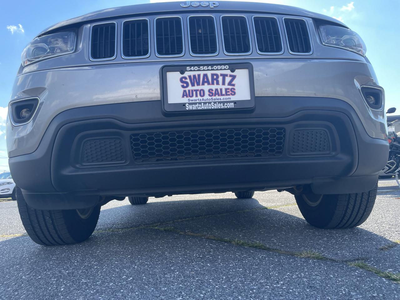 Jeep Grand Cherokee 4WD 4dr Laredo 2015