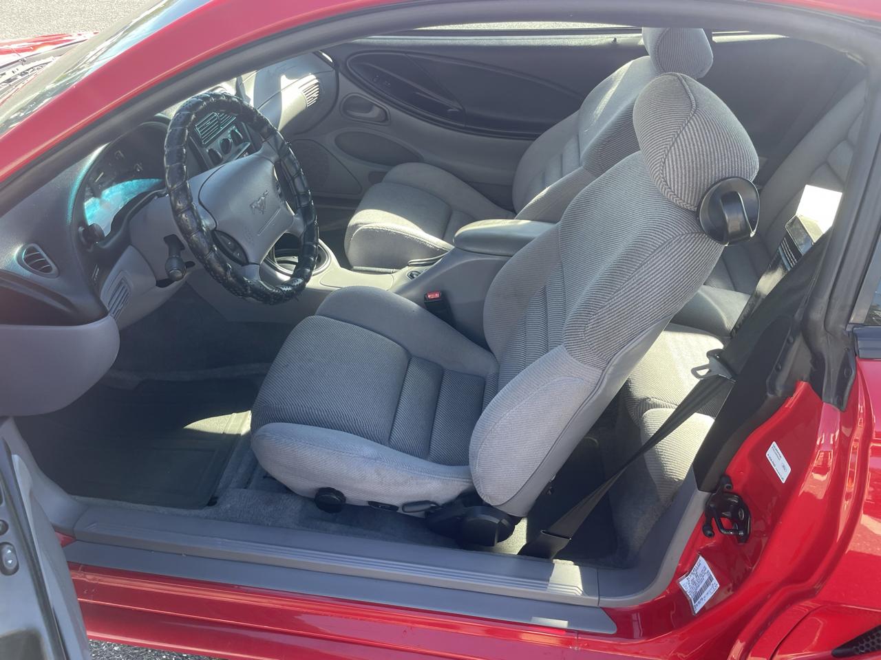 Ford Mustang 2dr Coupe GT 1994