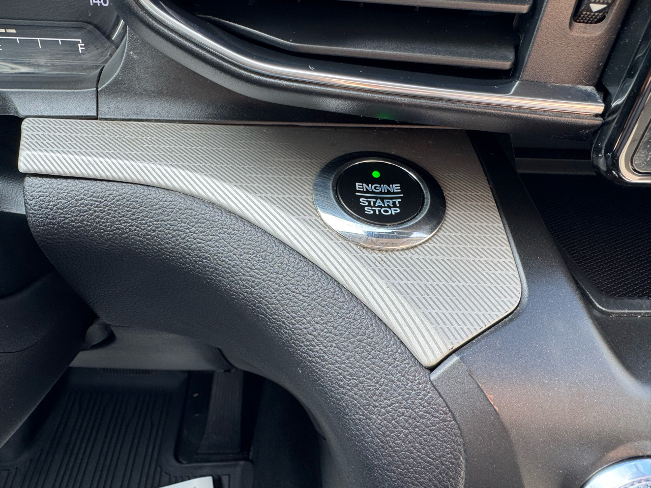 Ford Explorer XLT 4WD 2020 Ford Explorer XLT 4WD 2020