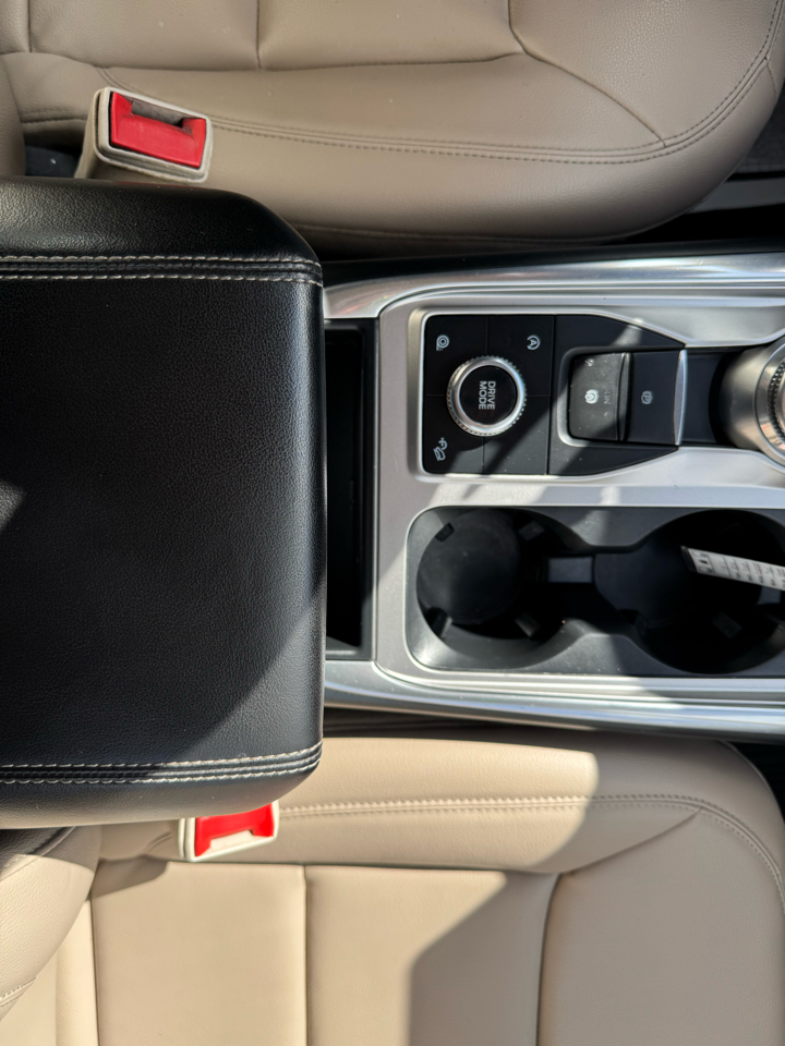 Ford Explorer XLT 4WD 2020 Ford Explorer XLT 4WD 2020