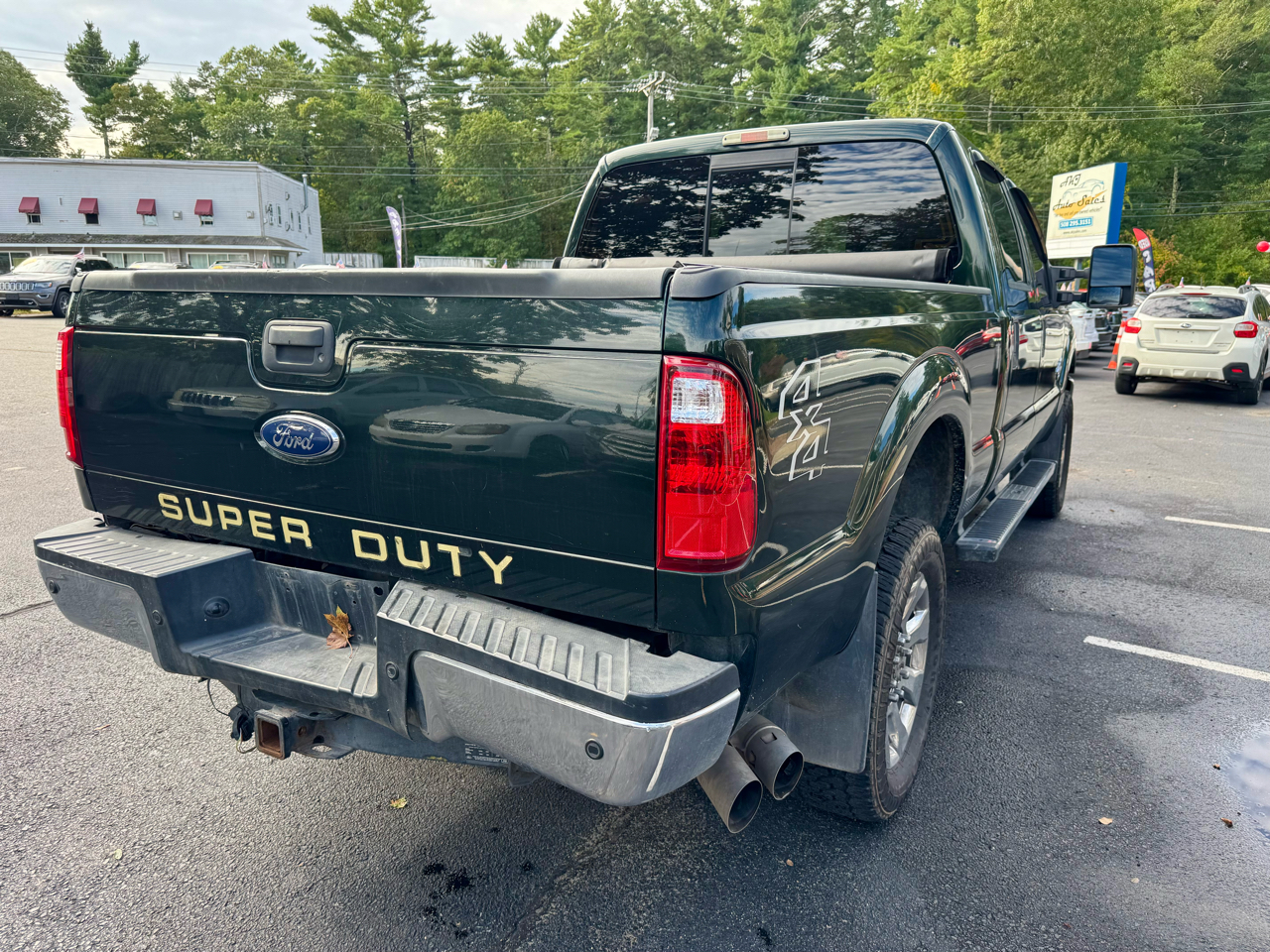 Ford Super Duty F-350 SRW 4WD Crew Cab 156" XLT 2013 Ford Super Duty F-350 SRW 4WD Crew Cab 156" XLT 2013