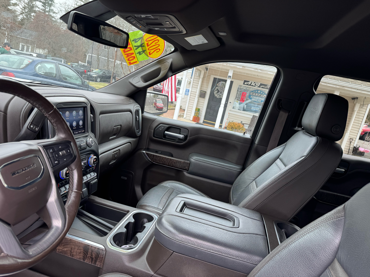 GMC Sierra 1500 4WD Crew Cab 147" Denali 2020