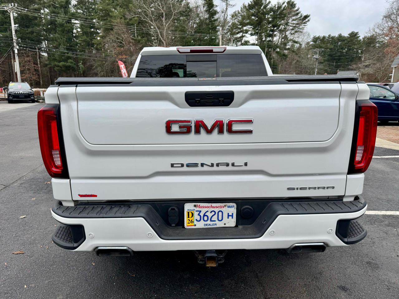 GMC Sierra 1500 4WD Crew Cab 147" Denali 2020
