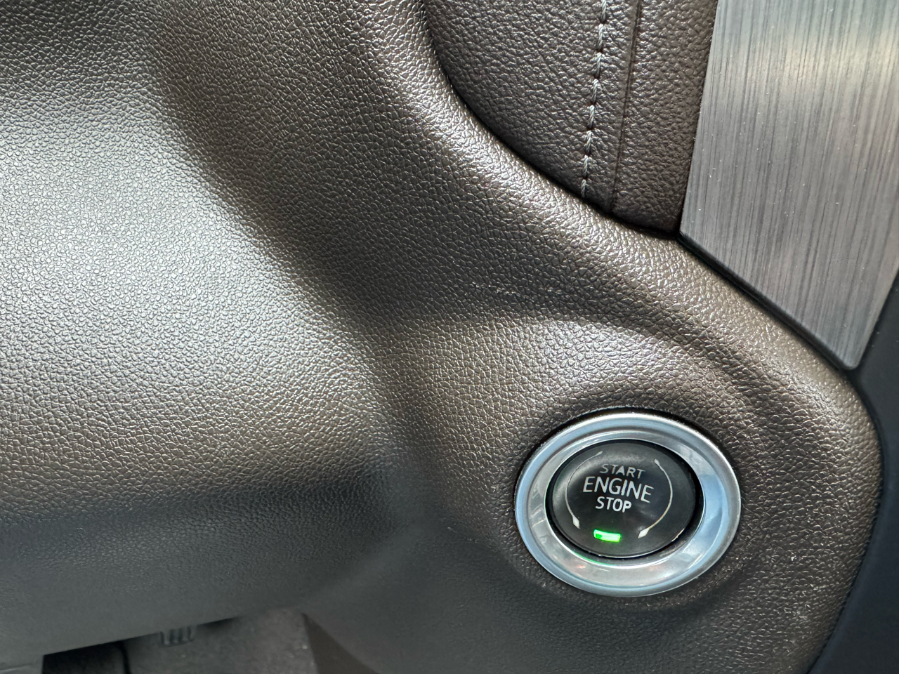 GMC Sierra 1500 4WD Crew Cab 147" Denali 2020