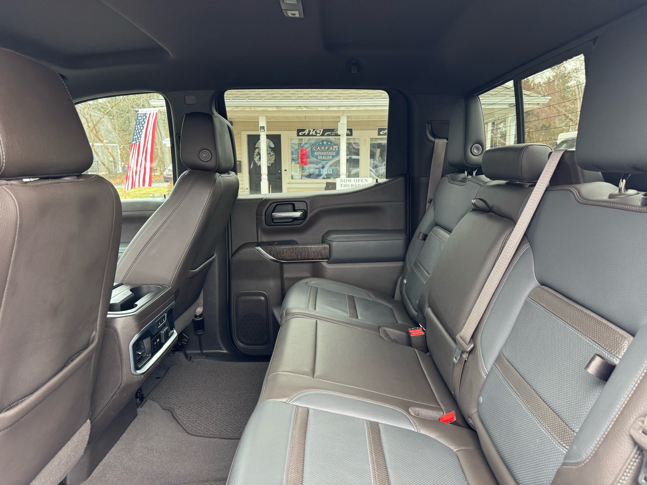 GMC Sierra 1500 4WD Crew Cab 147" Denali 2020