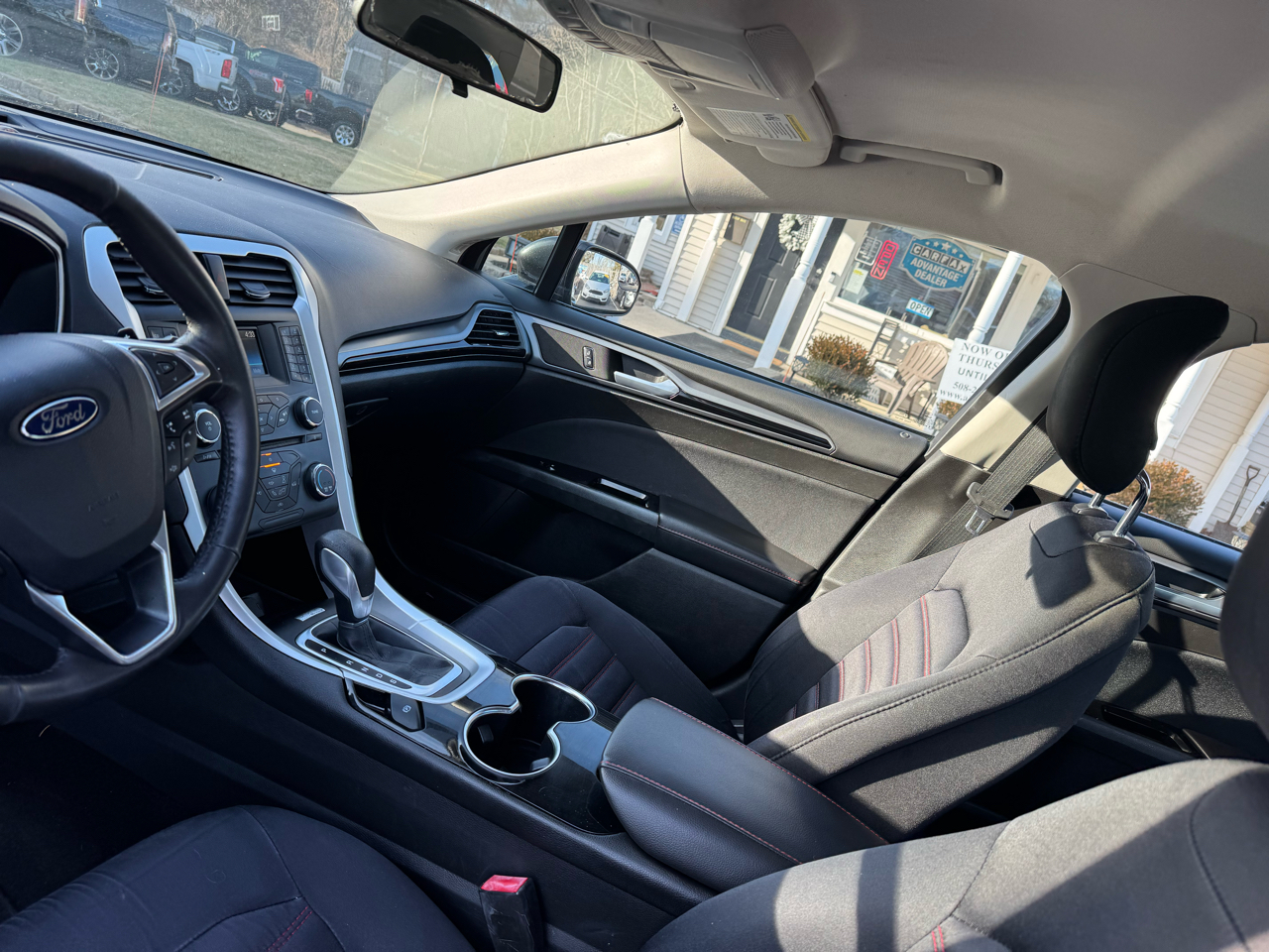 Ford Fusion 4dr Sdn SE FWD 2014