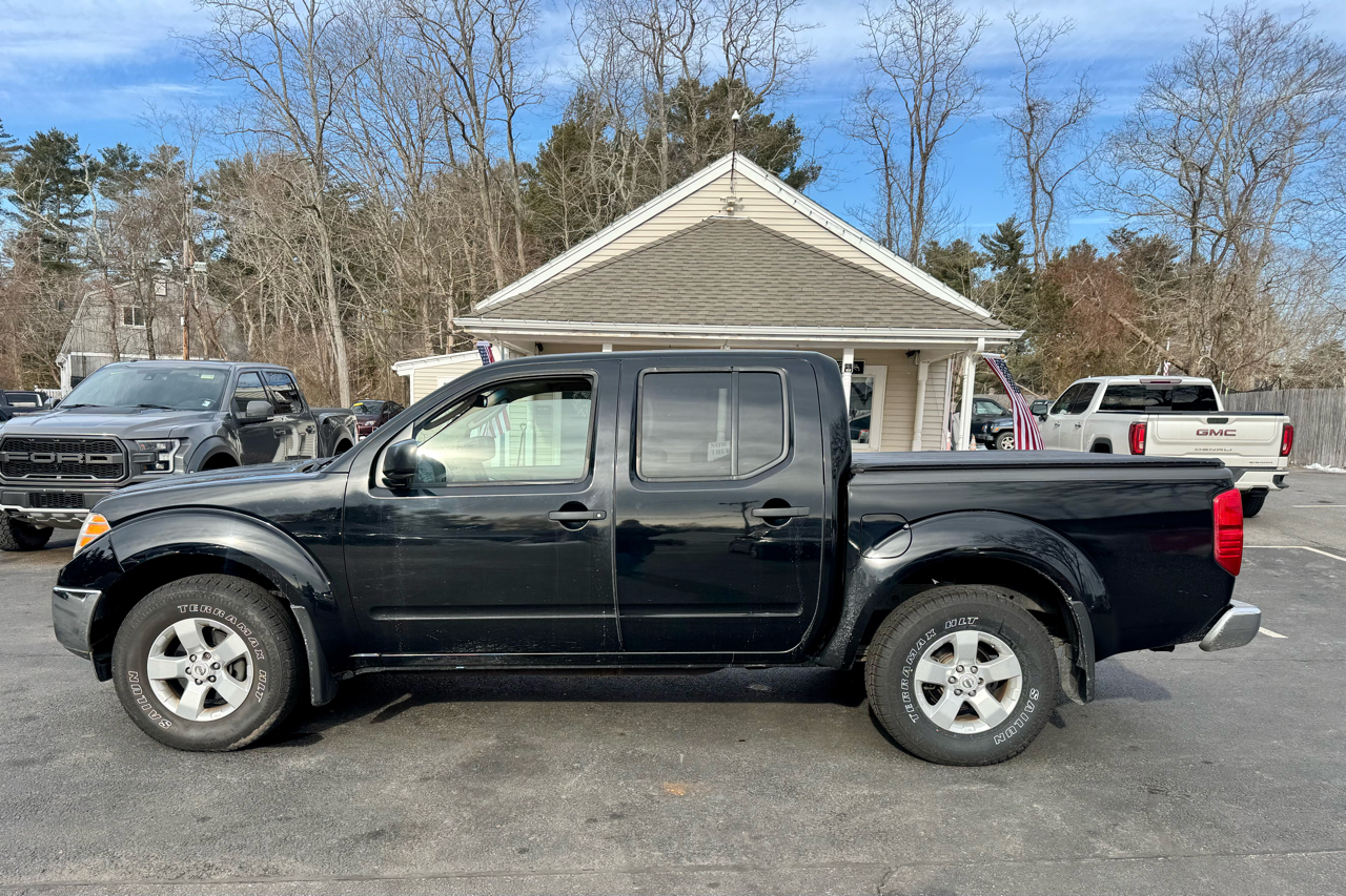 Nissan Frontier 4WD Crew Cab SWB Auto SE 2010