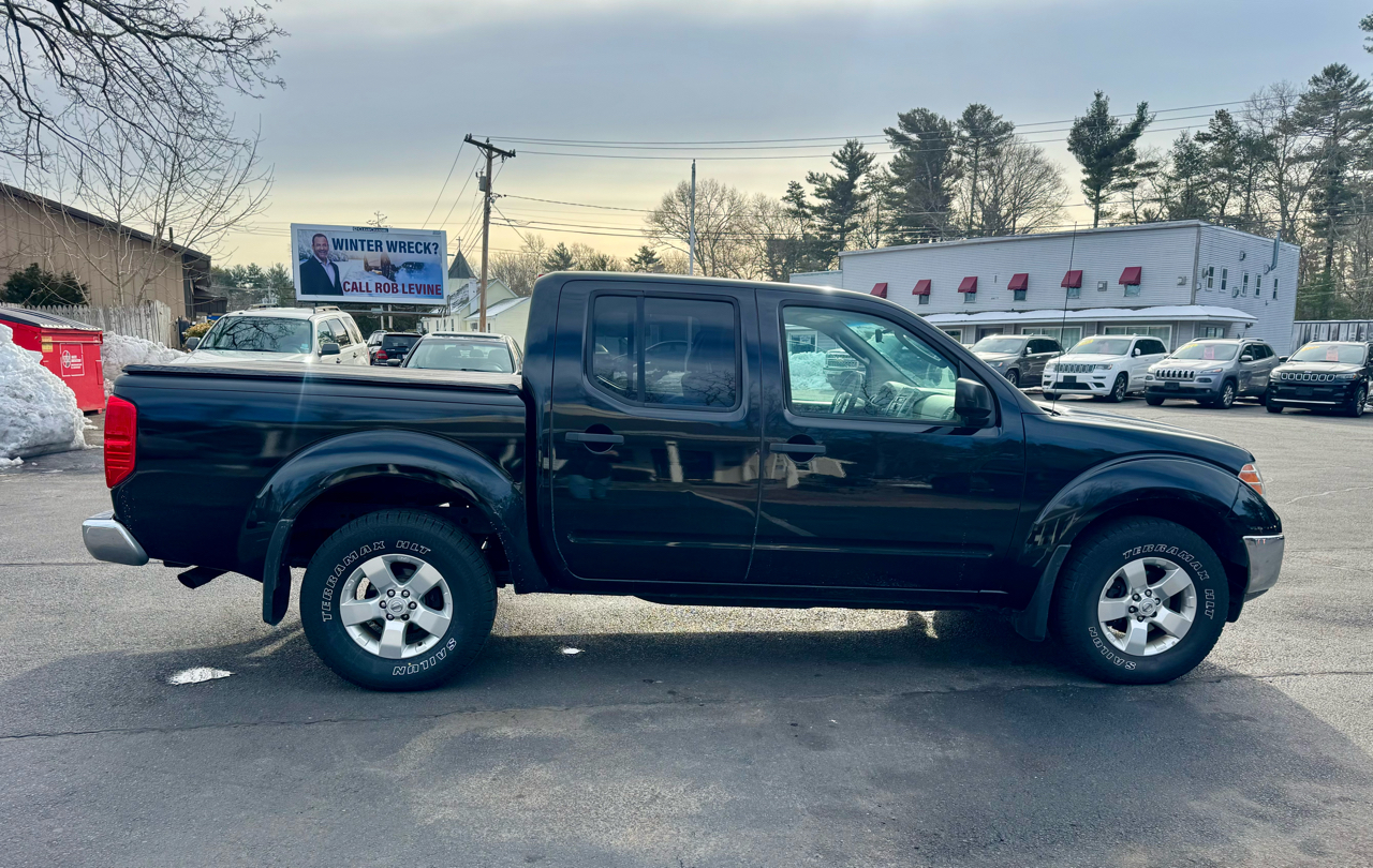 Nissan Frontier 4WD Crew Cab SWB Auto SE 2010