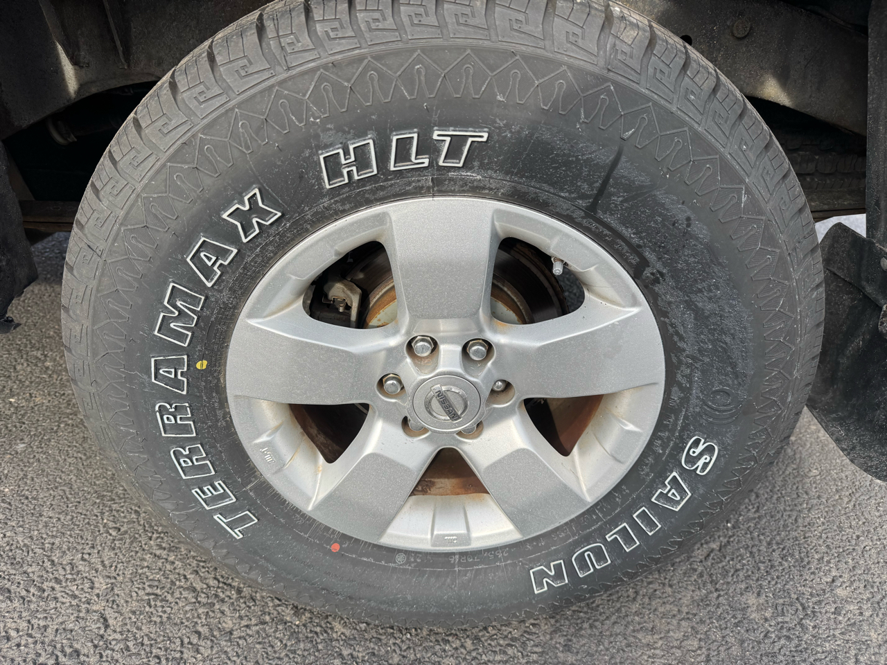 Nissan Frontier 4WD Crew Cab SWB Auto SE 2010