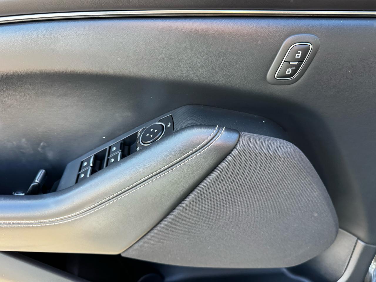 Ford Mustang Mach-E Select AWD 2022