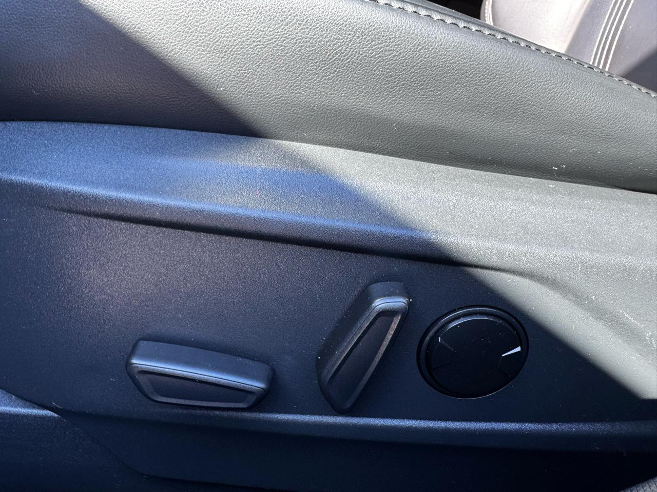 Ford Mustang Mach-E Select AWD 2022