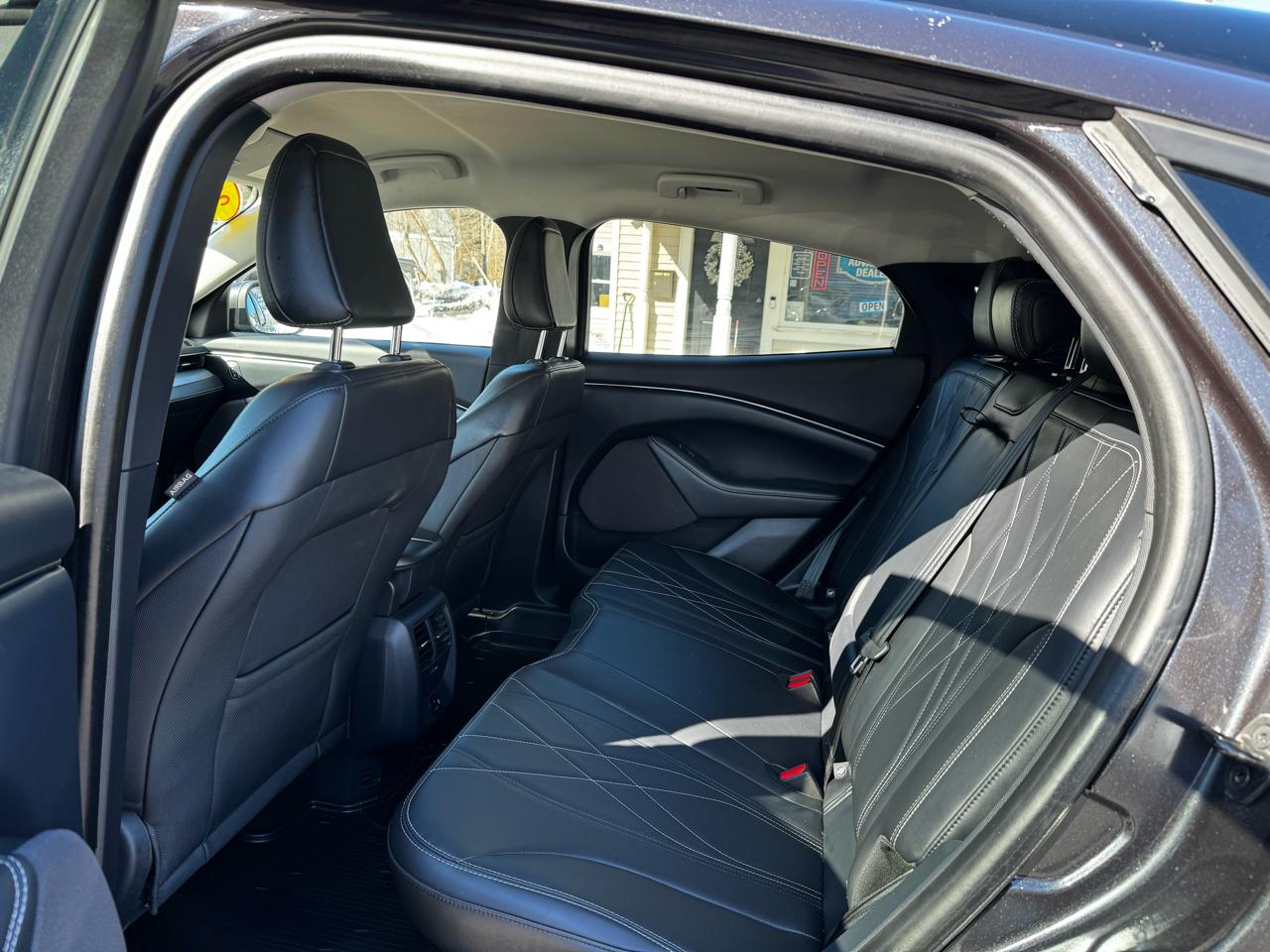 Ford Mustang Mach-E Select AWD 2022