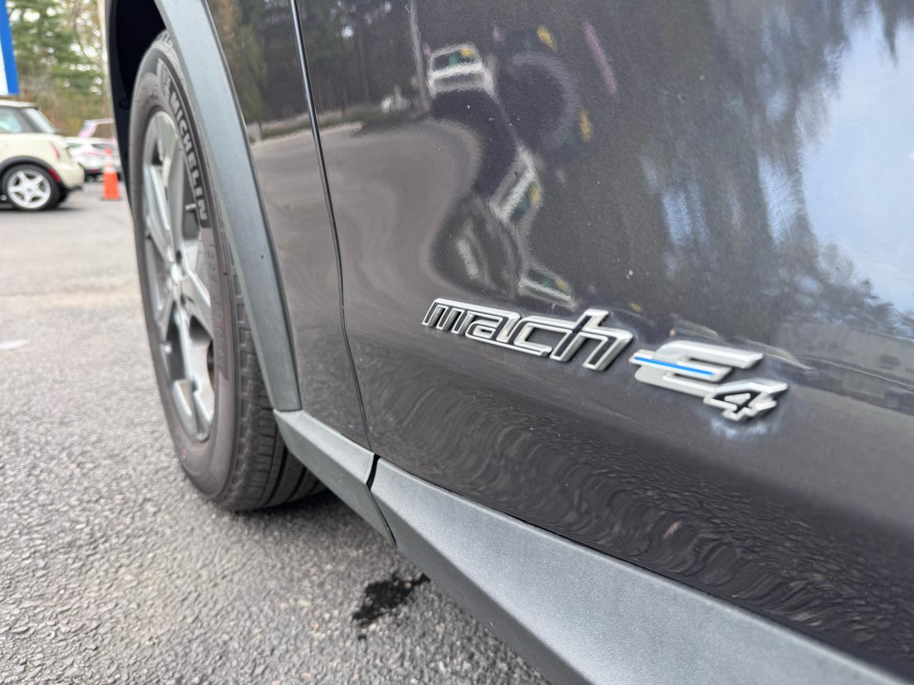 Ford Mustang Mach-E Select AWD 2022