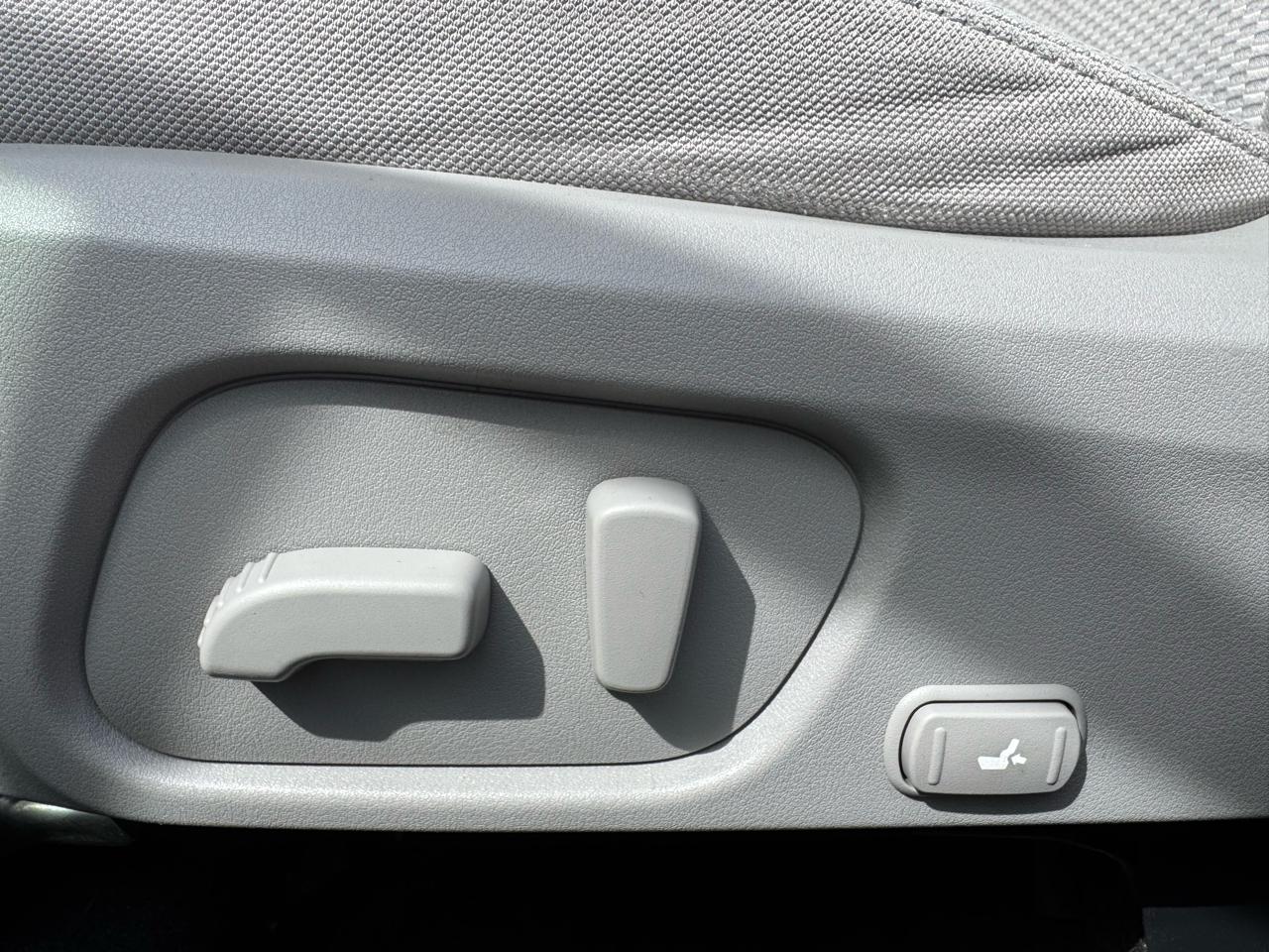 Subaru Forester 4dr CVT 2.5i Premium PZEV 2016