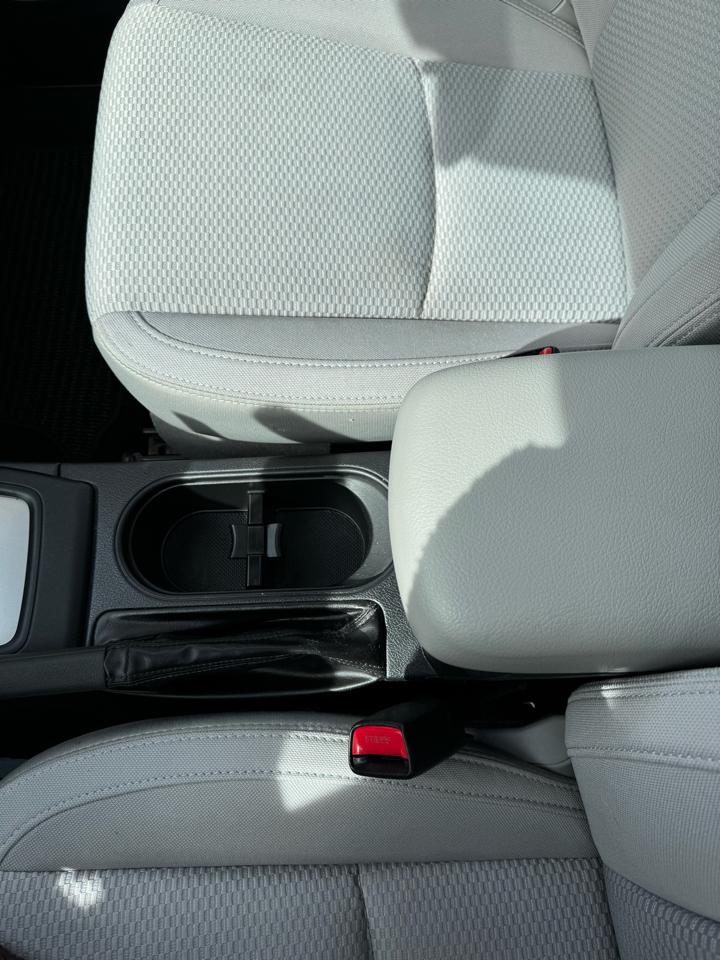 Subaru Forester 4dr CVT 2.5i Premium PZEV 2016