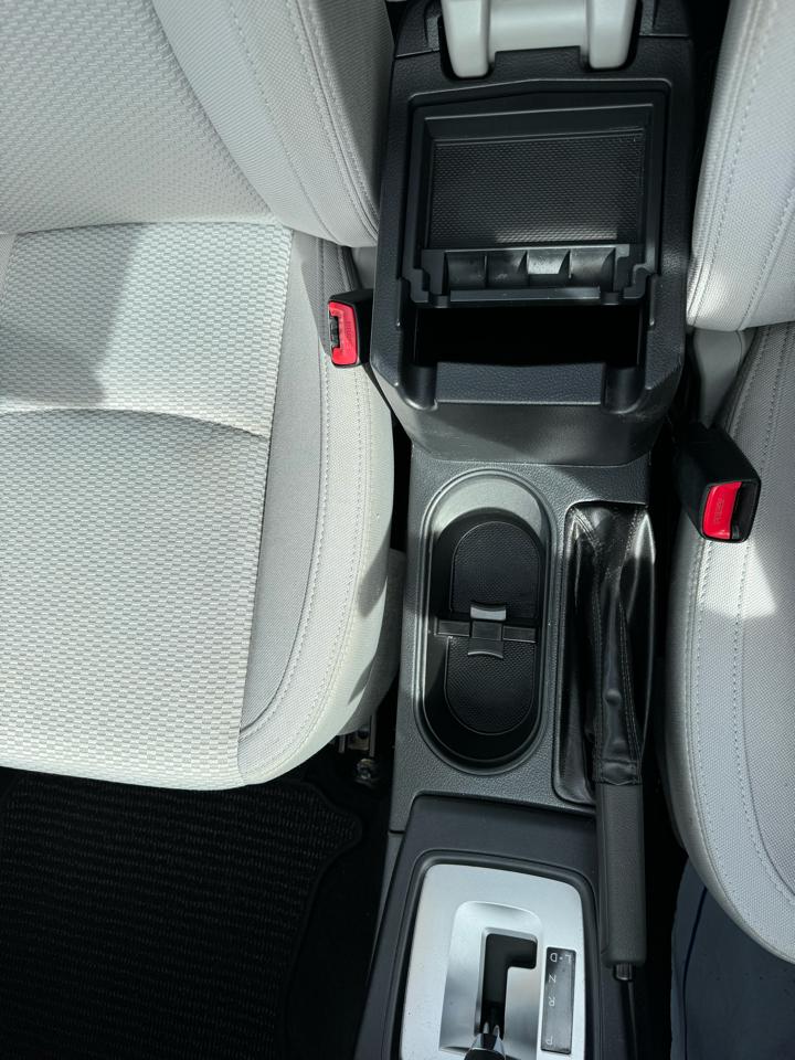 Subaru Forester 4dr CVT 2.5i Premium PZEV 2016