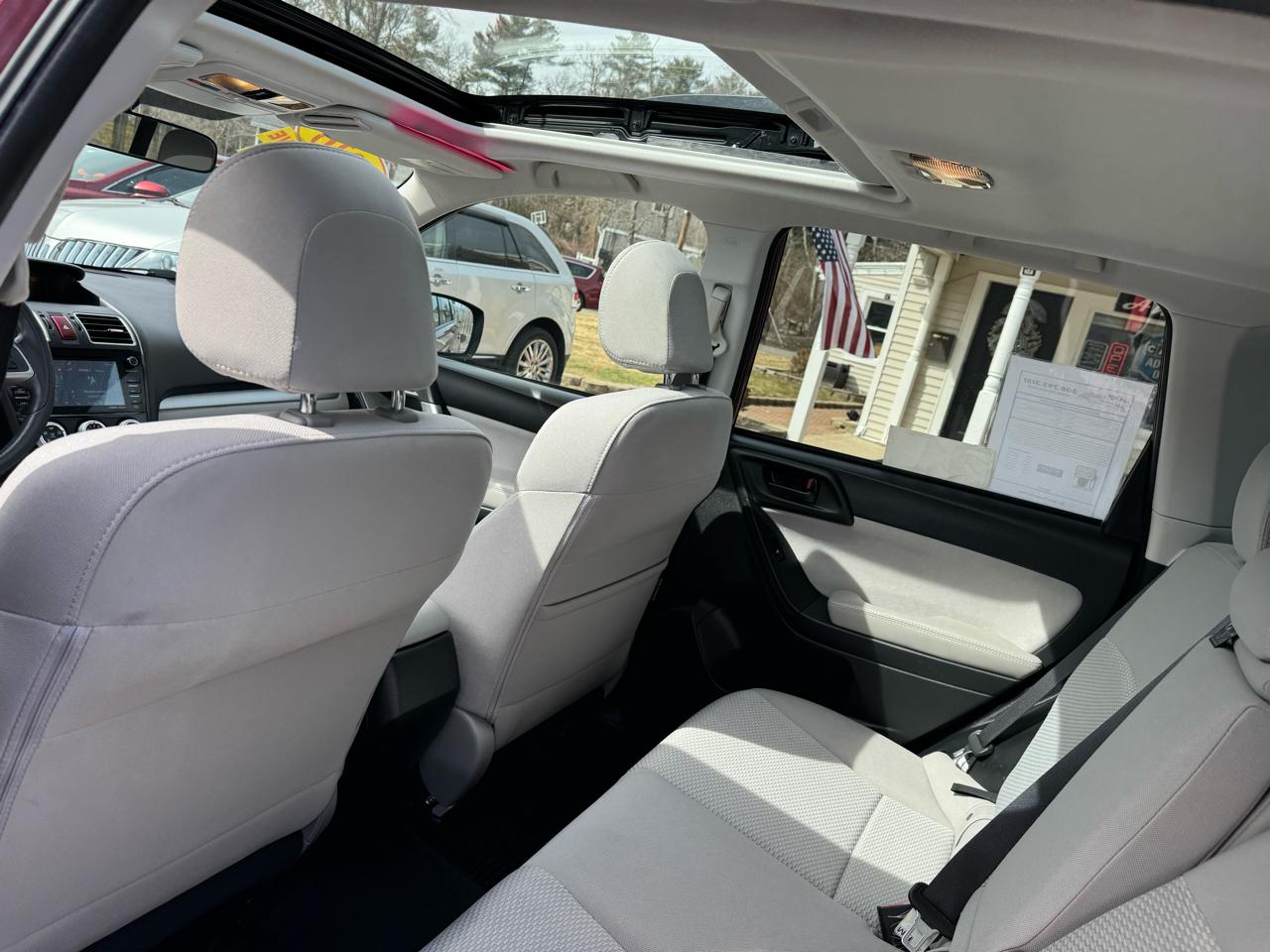 Subaru Forester 4dr CVT 2.5i Premium PZEV 2016