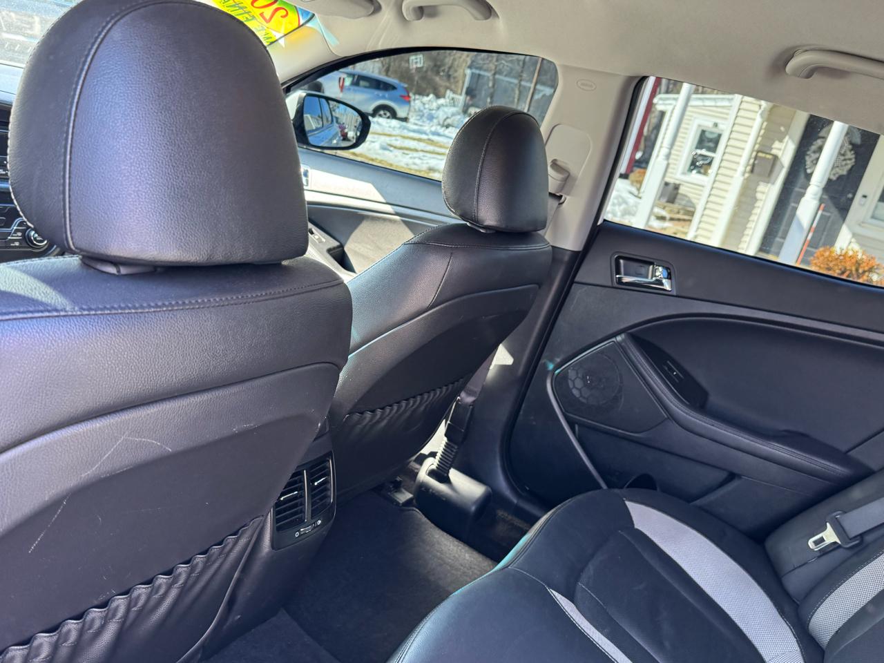 Kia Optima 4dr Sdn 2.0T Auto SX 2011