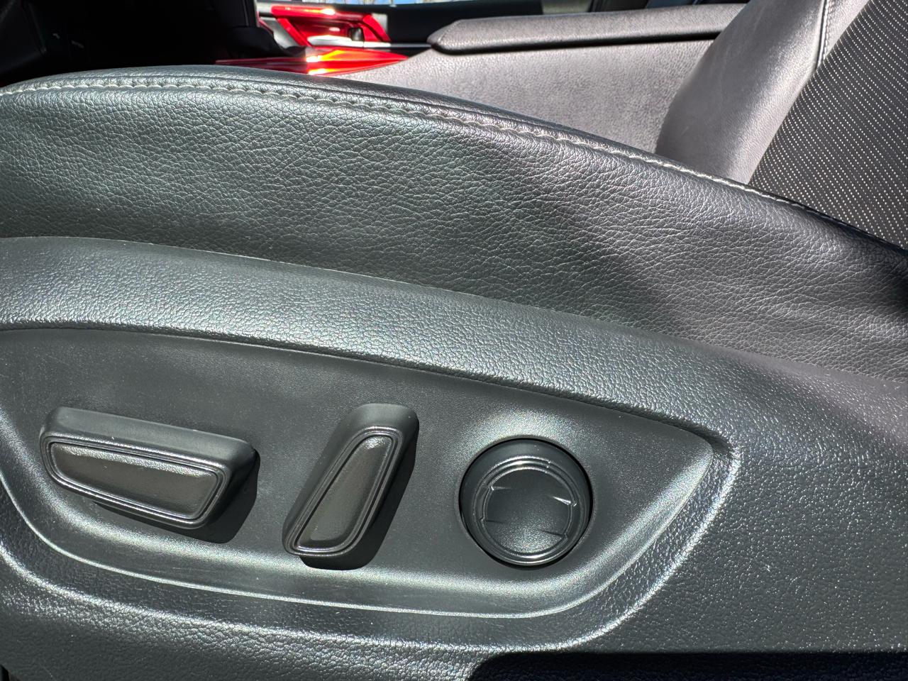 Toyota Camry XSE Auto (Natl) 2021